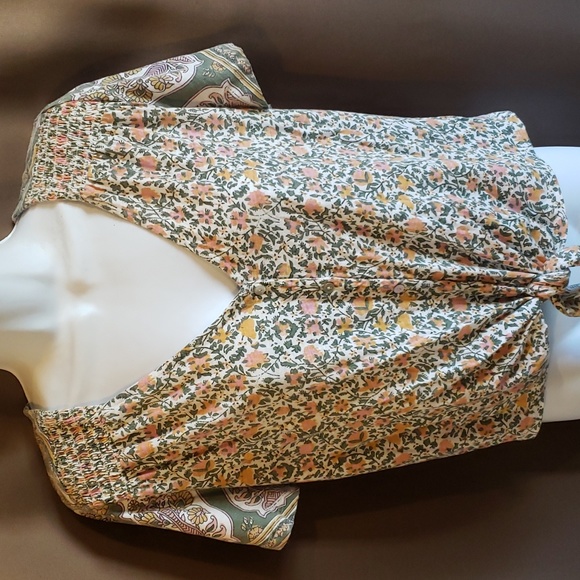 Lucky Floral Short-Sleeve V-Neck Top with Knot Women's Size S - 2/$20 - Picture 1 of 8